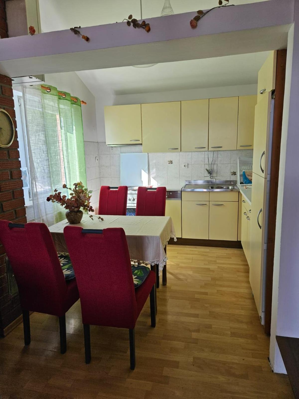 Apartments With Swimming Pool 9X4M Selce Kültér fotó