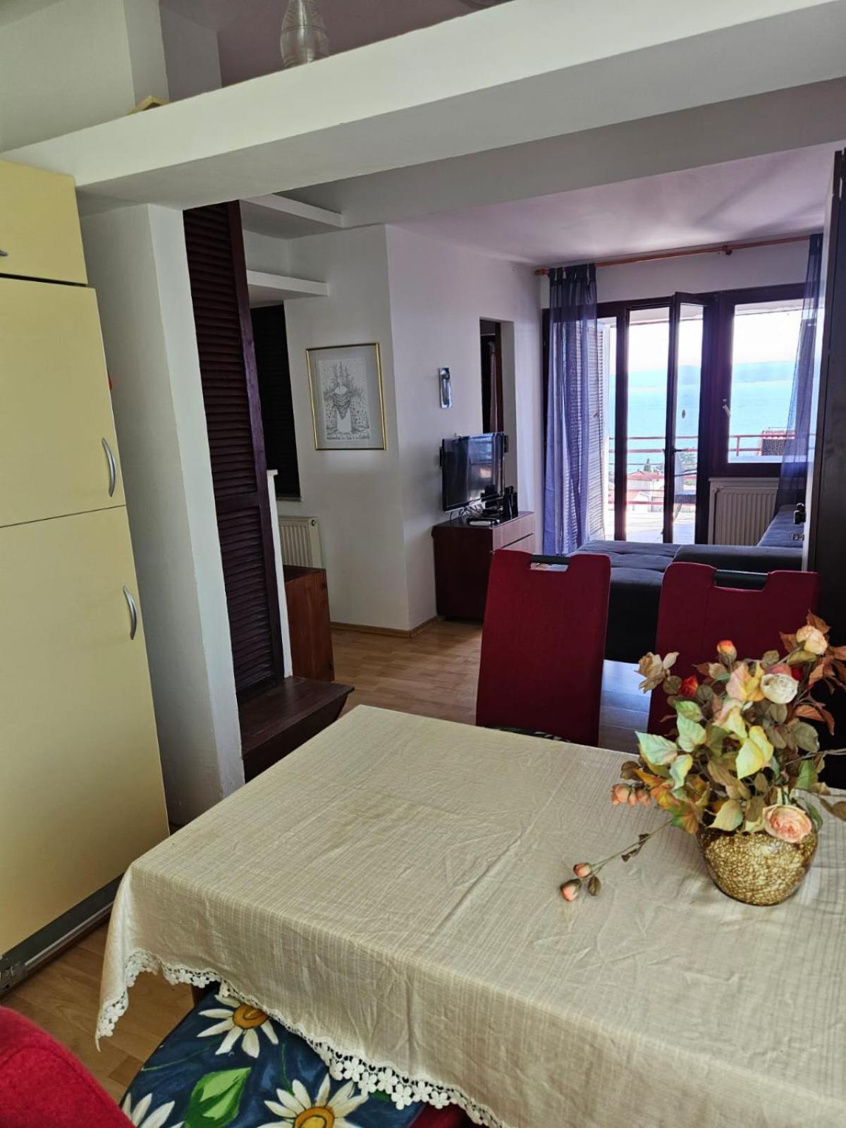 Apartments With Swimming Pool 9X4M Selce Kültér fotó