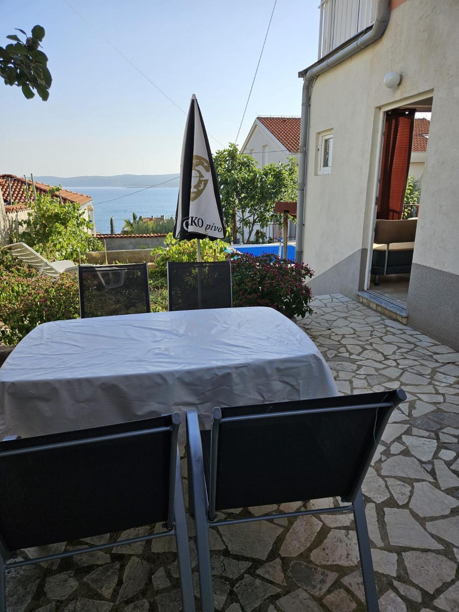 Apartments With Swimming Pool 9X4M Selce Kültér fotó